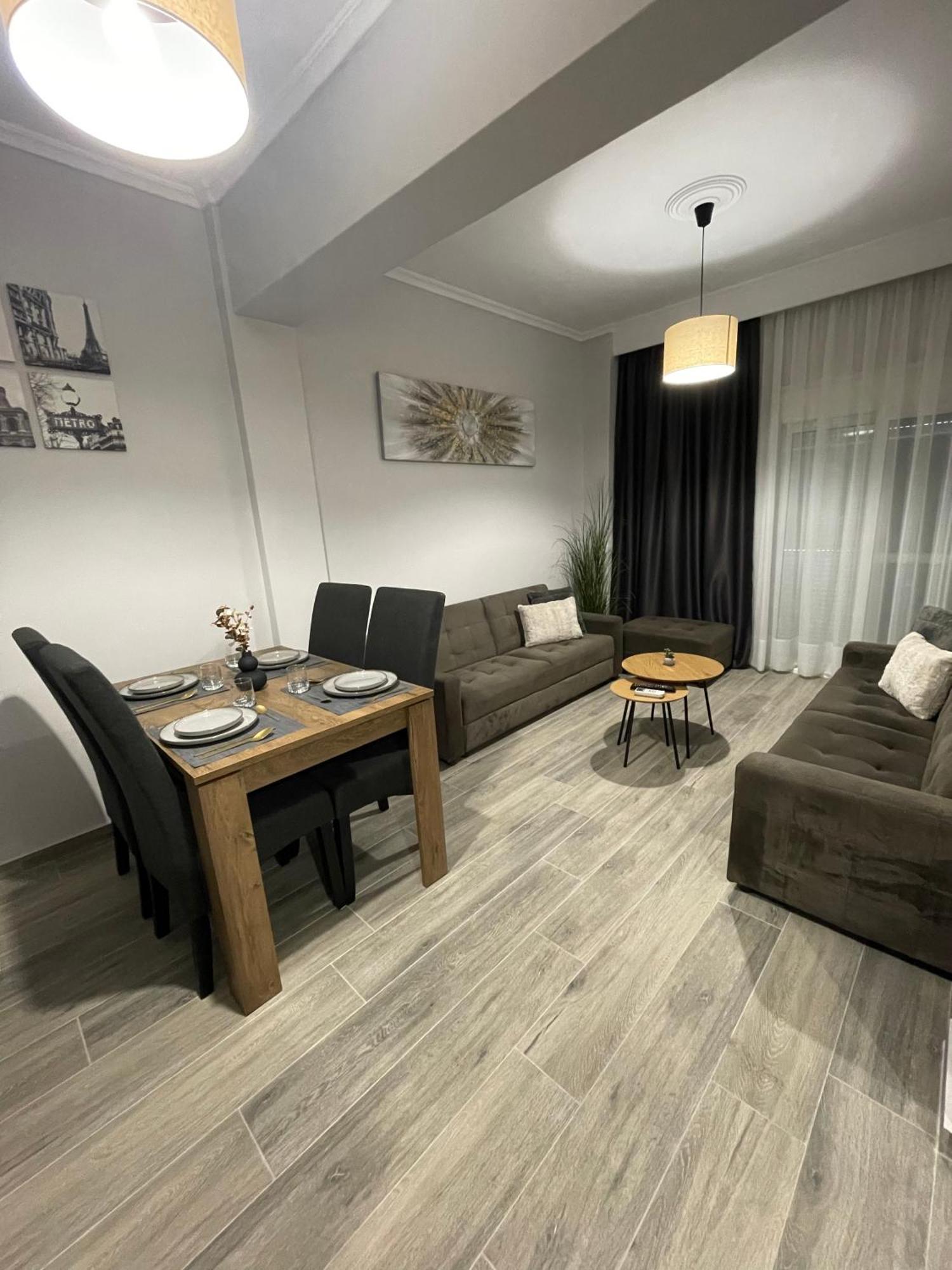Dt Luxury Apartment Néa Péramos 외부 사진
