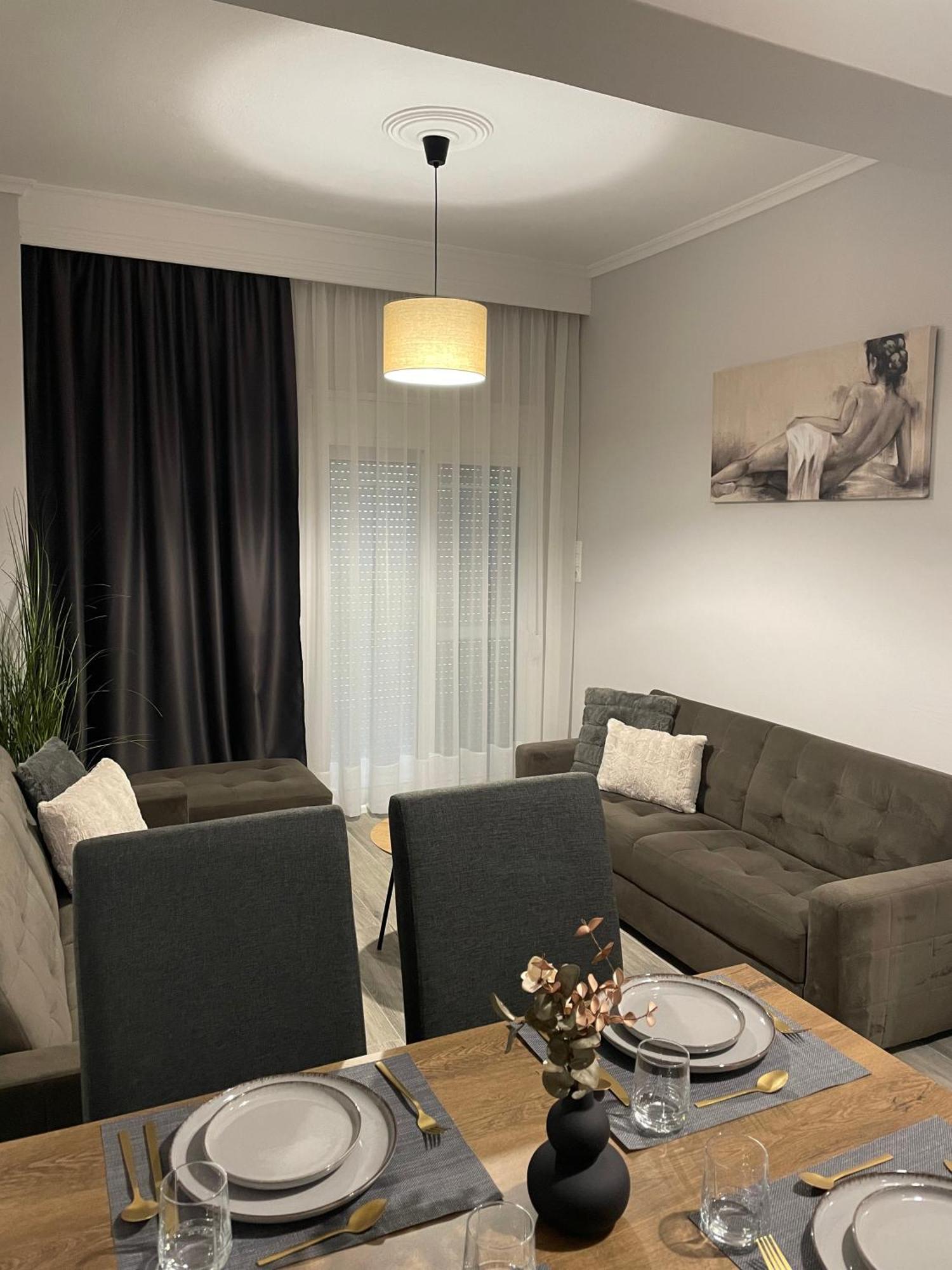 Dt Luxury Apartment Néa Péramos 외부 사진